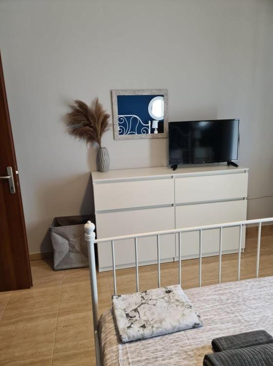 Fenia'S Apartment Alexandroupoli Bagian luar foto