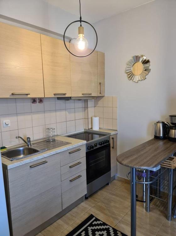 Fenia'S Apartment Alexandroupoli Bagian luar foto